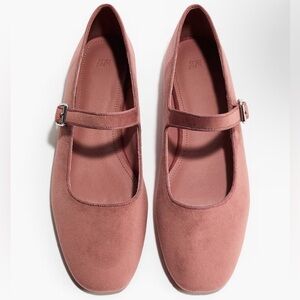 H&M Women's Dusty Pink Flats